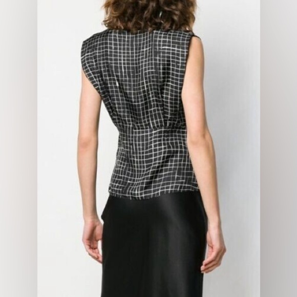 Theory Kimono Pleat Grid Print 100% Silk Twill Top Blouse Black White Sz Small - Picture 13 of 13